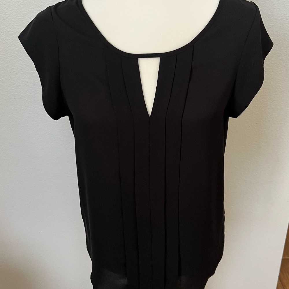 Express Black Pleated Keyhole Blouse